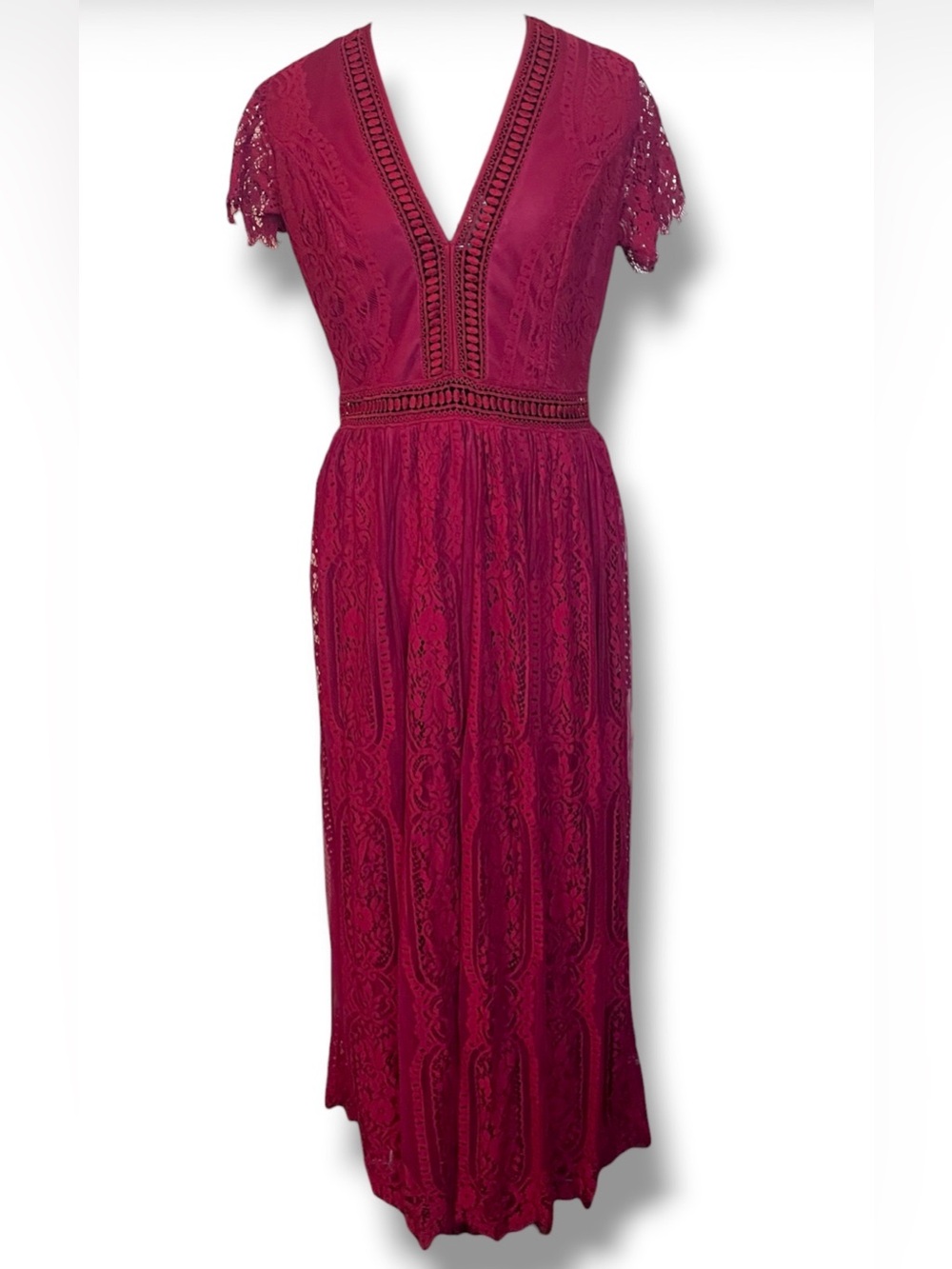 Women's Lace V-Neck Maxi Dress in Deep Berry Red